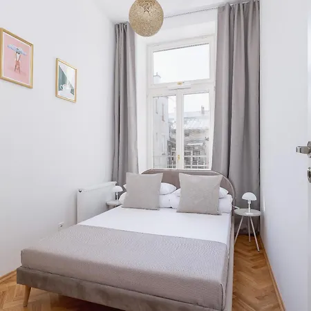 Lägenhet 2 Bedroom With Ac - Augustianska 1 Kraków