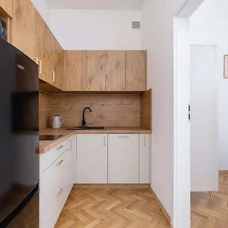 شقة 2 Bedroom With Ac - Augustianska 1